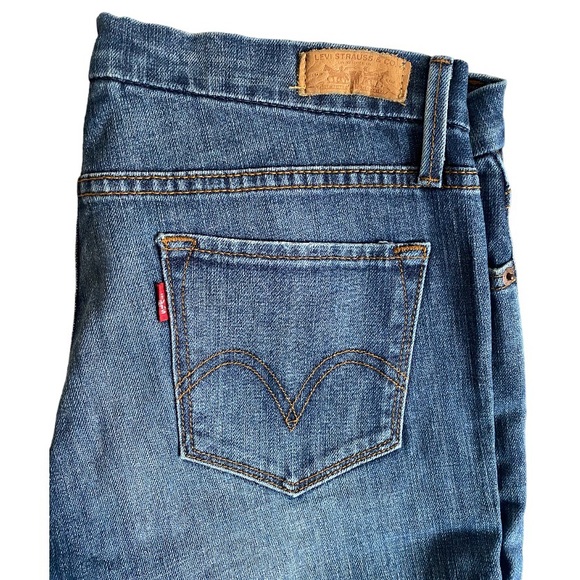LEVIS Low Waist Straight Leg Jeans - Picture 8 of 10